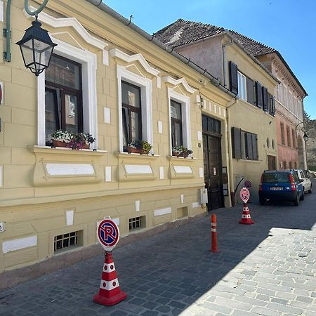 Albert Residence With Parking Braşov Dış mekan fotoğraf